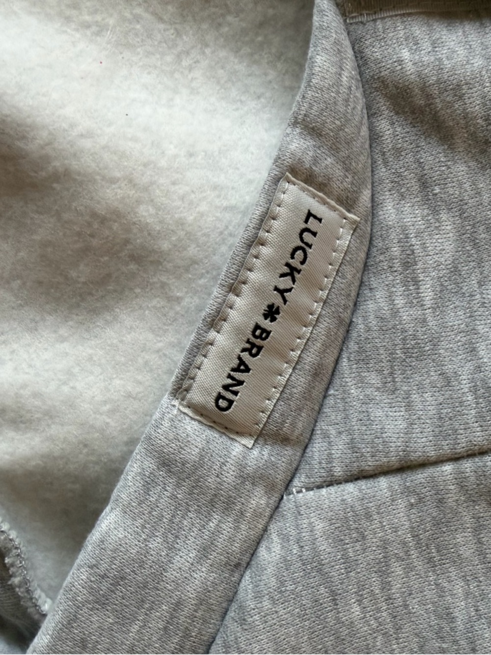 Lucky Brand Mountain Graphic Medium Dog Hoodie Gray - Picture 7 of 8